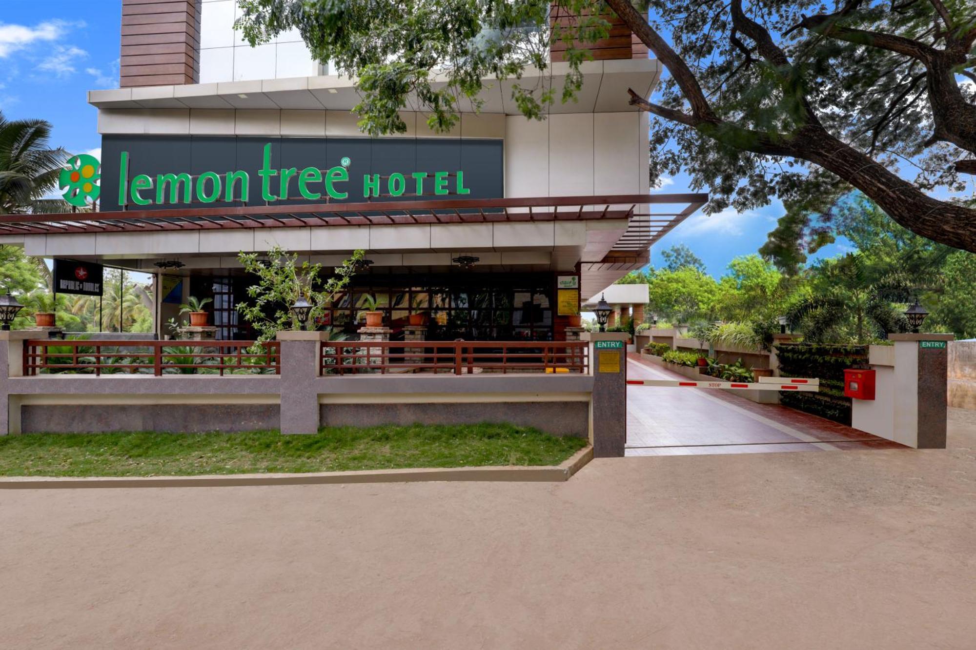 Lemon Tree Hotel, Hubli Exterior photo